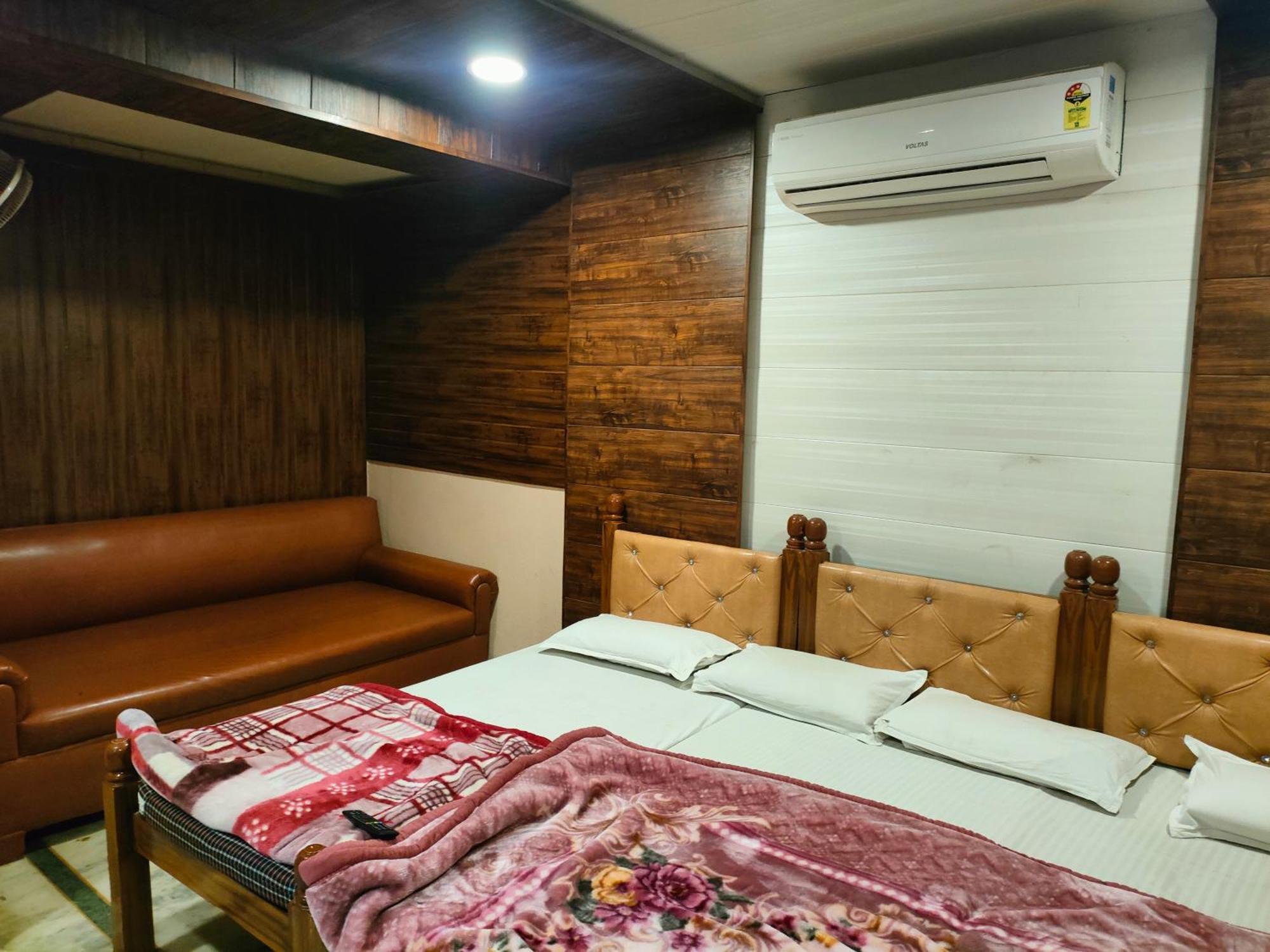 Sgh Guest House ماثورا المظهر الخارجي الصورة