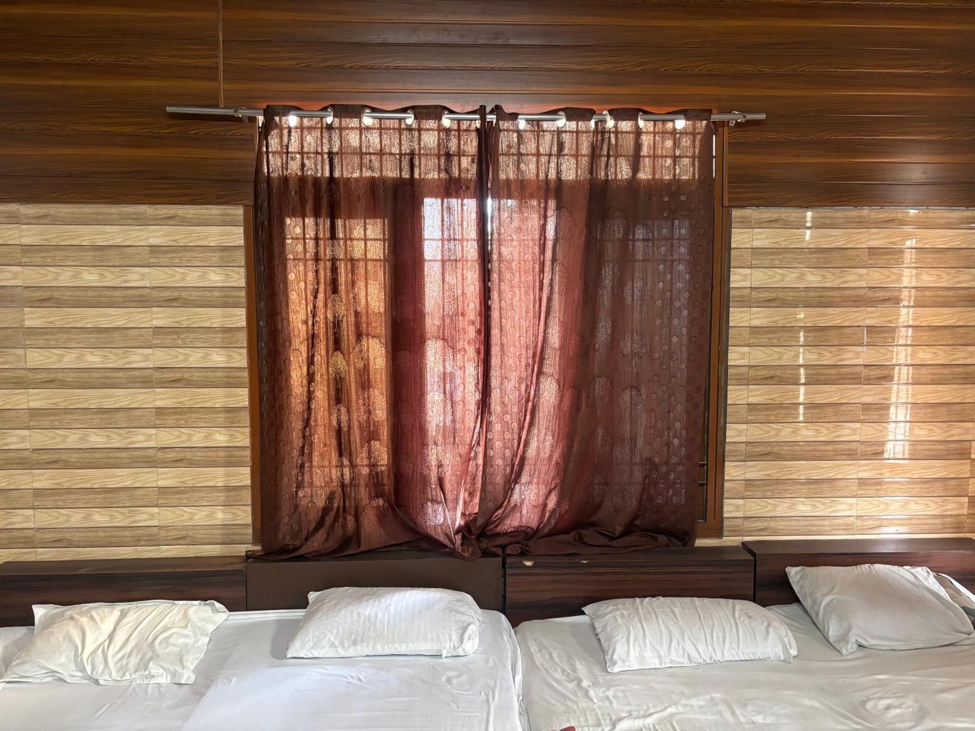 Sgh Guest House ماثورا المظهر الخارجي الصورة