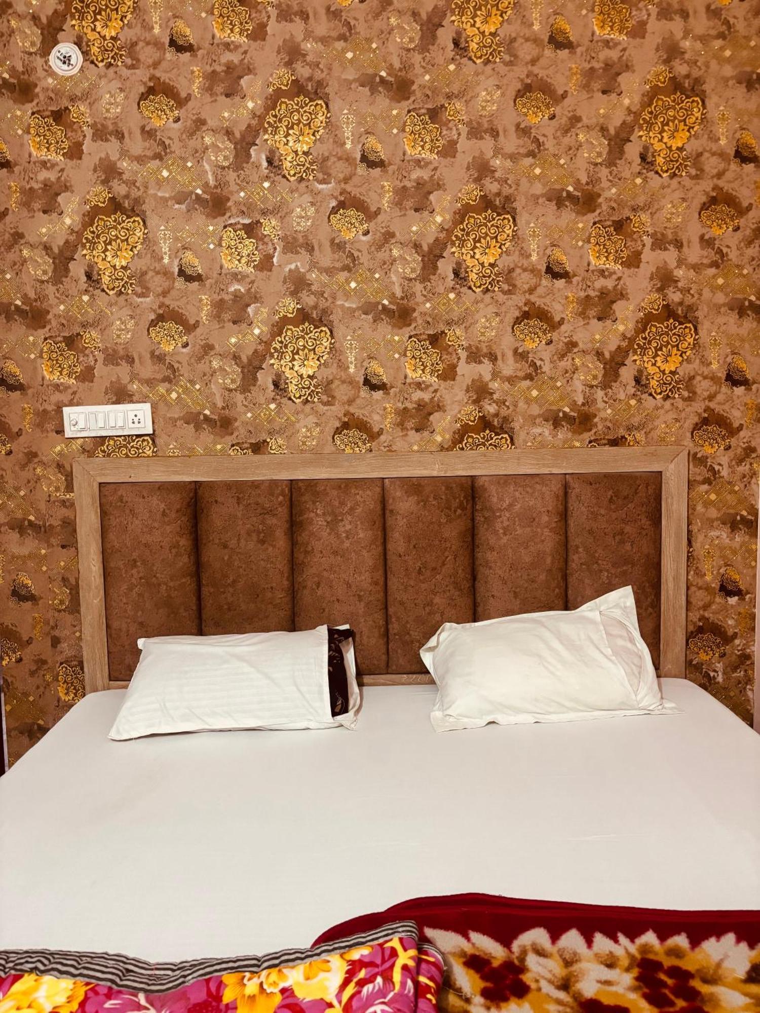 Sgh Guest House ماثورا المظهر الخارجي الصورة